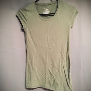Women’s olive green short sleeve tee